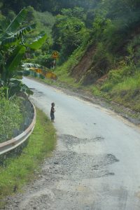 Schulweg in Vietnam