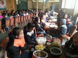 LOAN Stiftung hilft Minh Son in Bac Me Vietnam