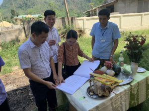 LOAN Stiftung hilft Minh Son in Bac Me Vietnam